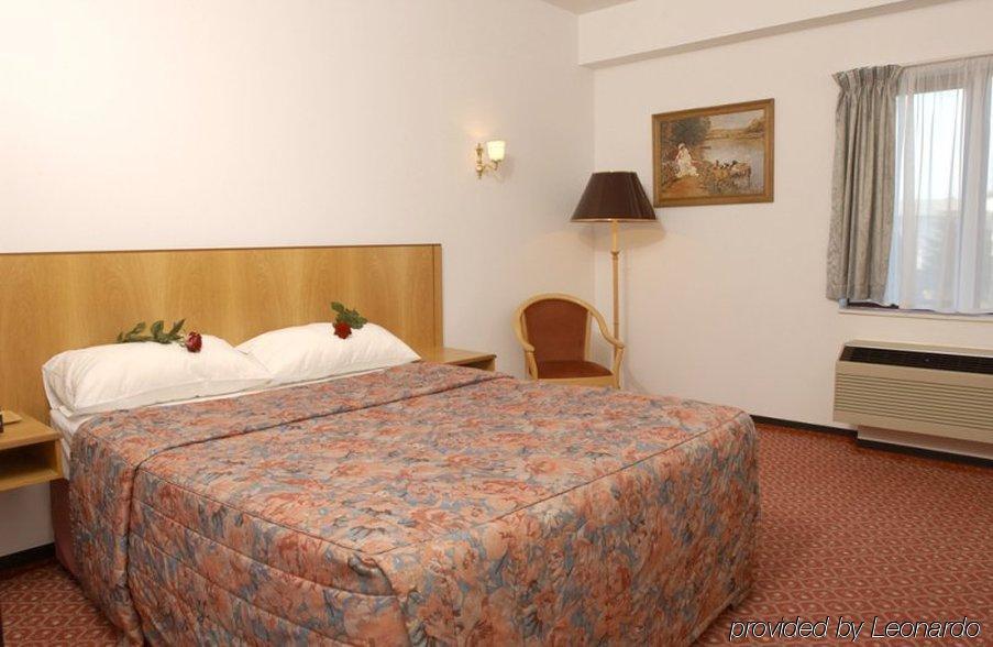 Hotel Hp Park Opolznevoye Bagian luar foto