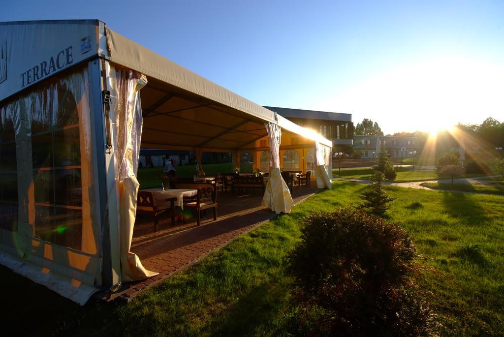 Hotel Hp Park Opolznevoye Bagian luar foto