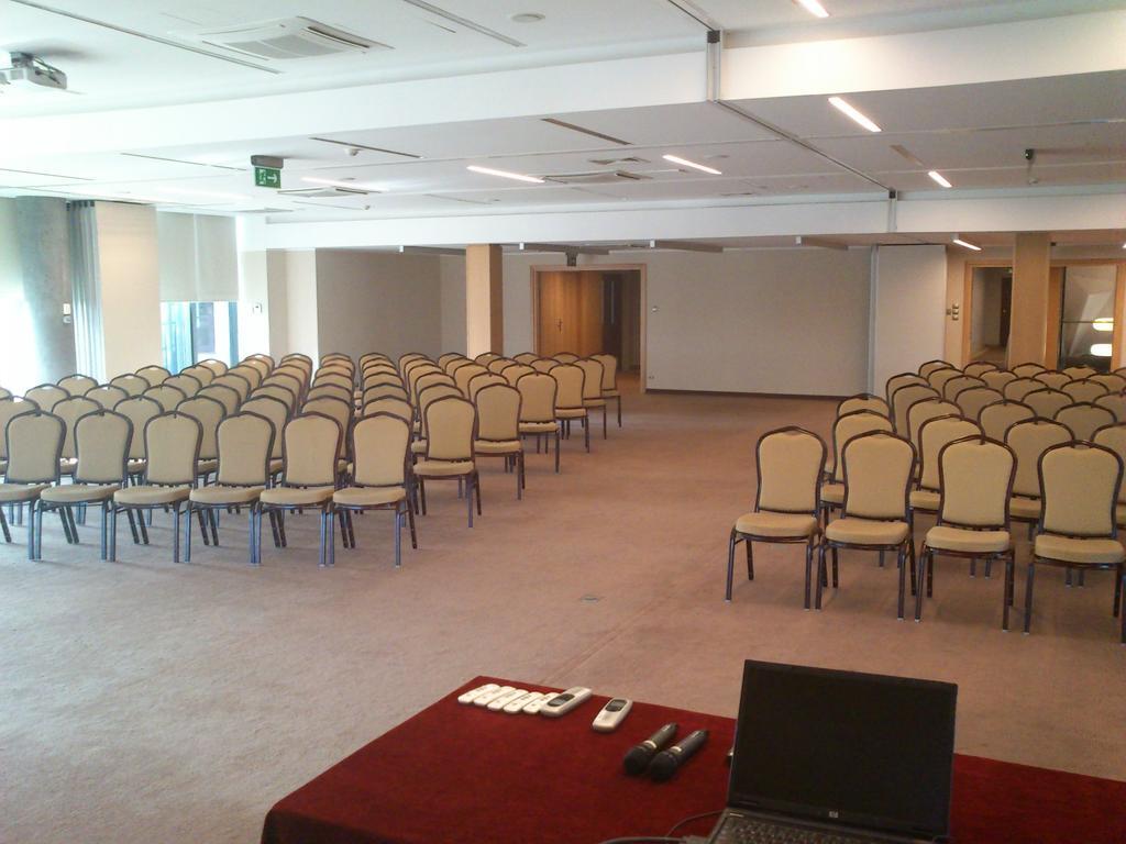 Hotel Hp Park Opolznevoye Bagian luar foto