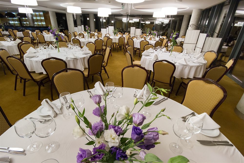 Hotel Hp Park Opolznevoye Bagian luar foto