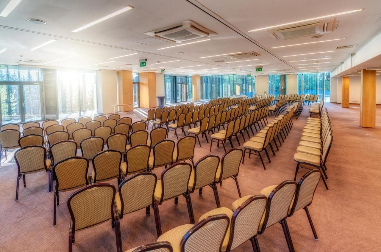 Hotel Hp Park Opolznevoye Bagian luar foto