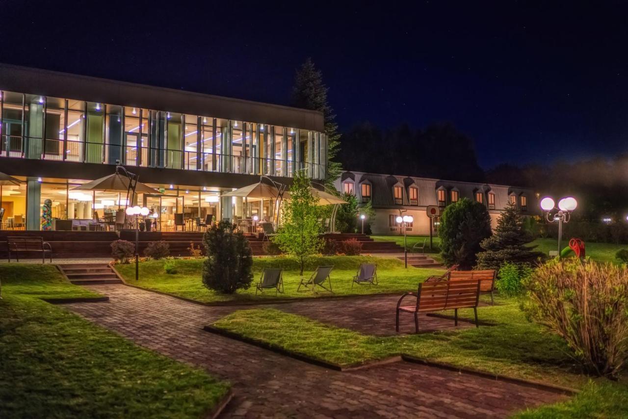 Hotel Hp Park Opolznevoye Bagian luar foto